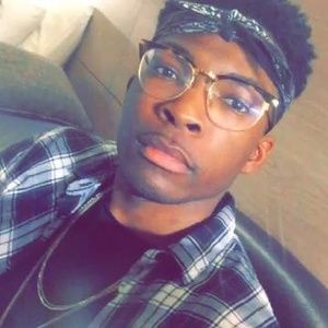 Meet your Posher, Dewayne